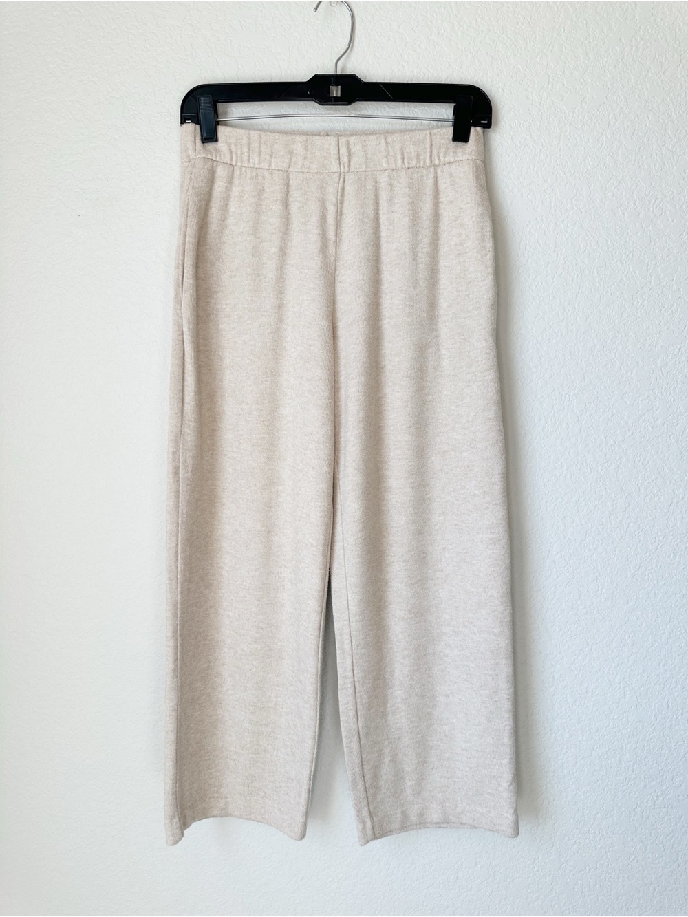Vince Cream Wide-Leg Cropped Knit Pants